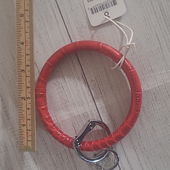 Venture Red Crocodile Wristlet - Picture 2 of 4